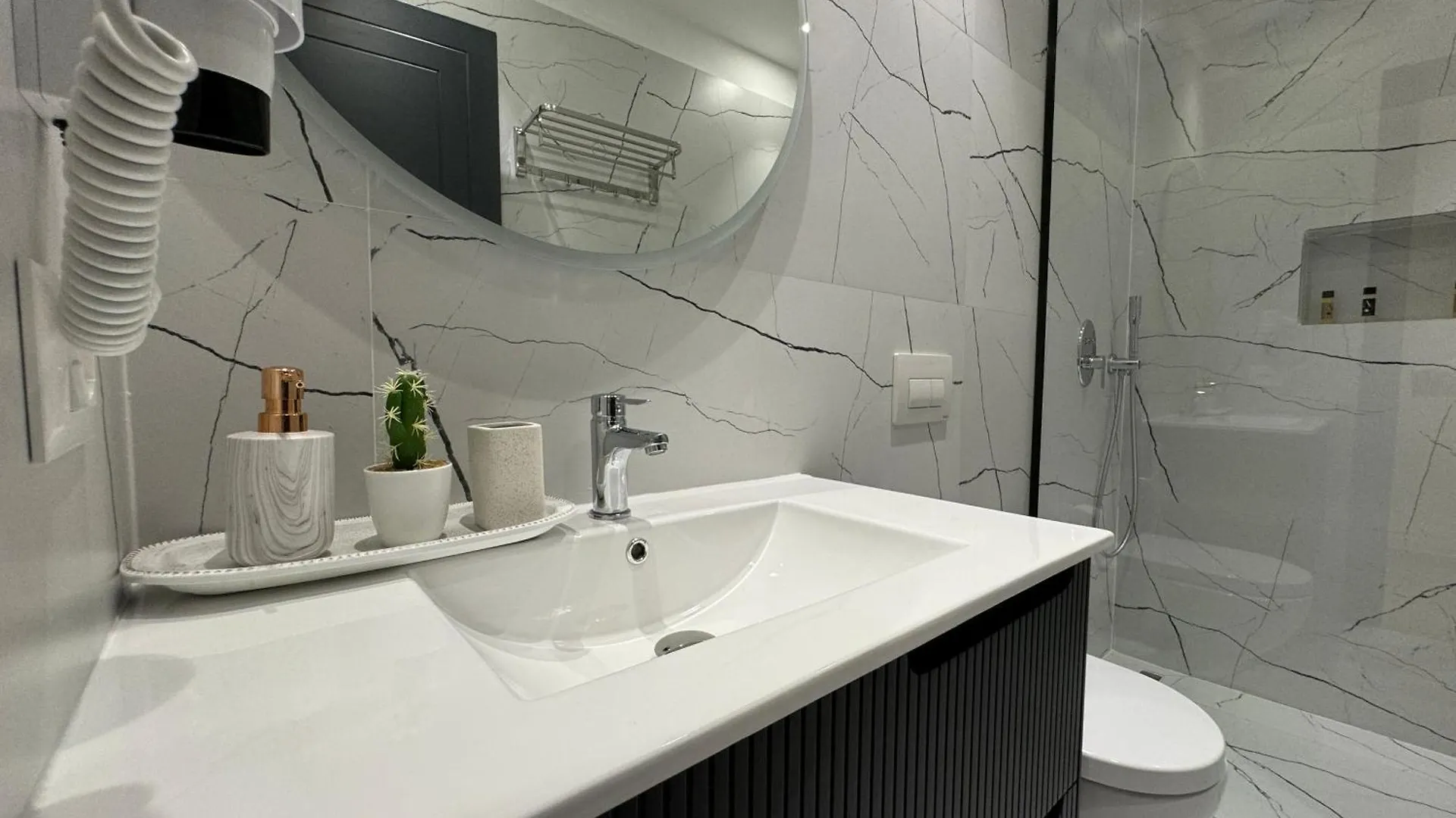 Twins Hotel Vlorë Albânia